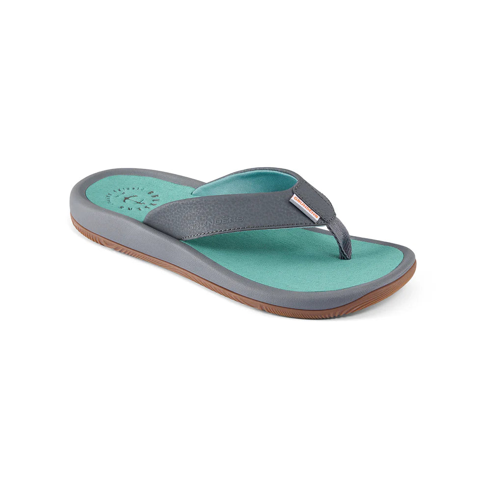 Grundens Women's Deck-Mate 3 point sandal